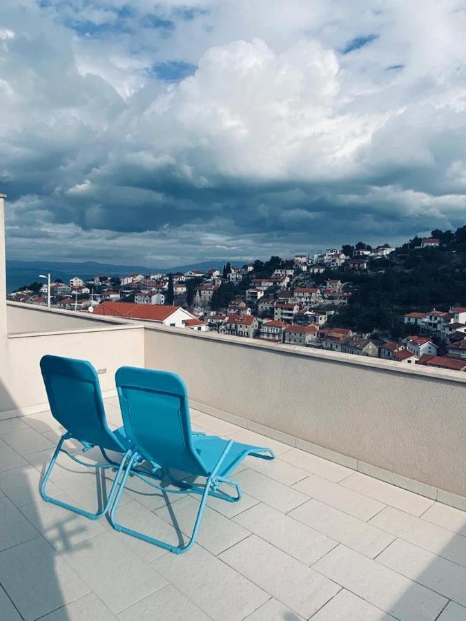 New Apartment With Panoramic View Stomorska Ngoại thất bức ảnh