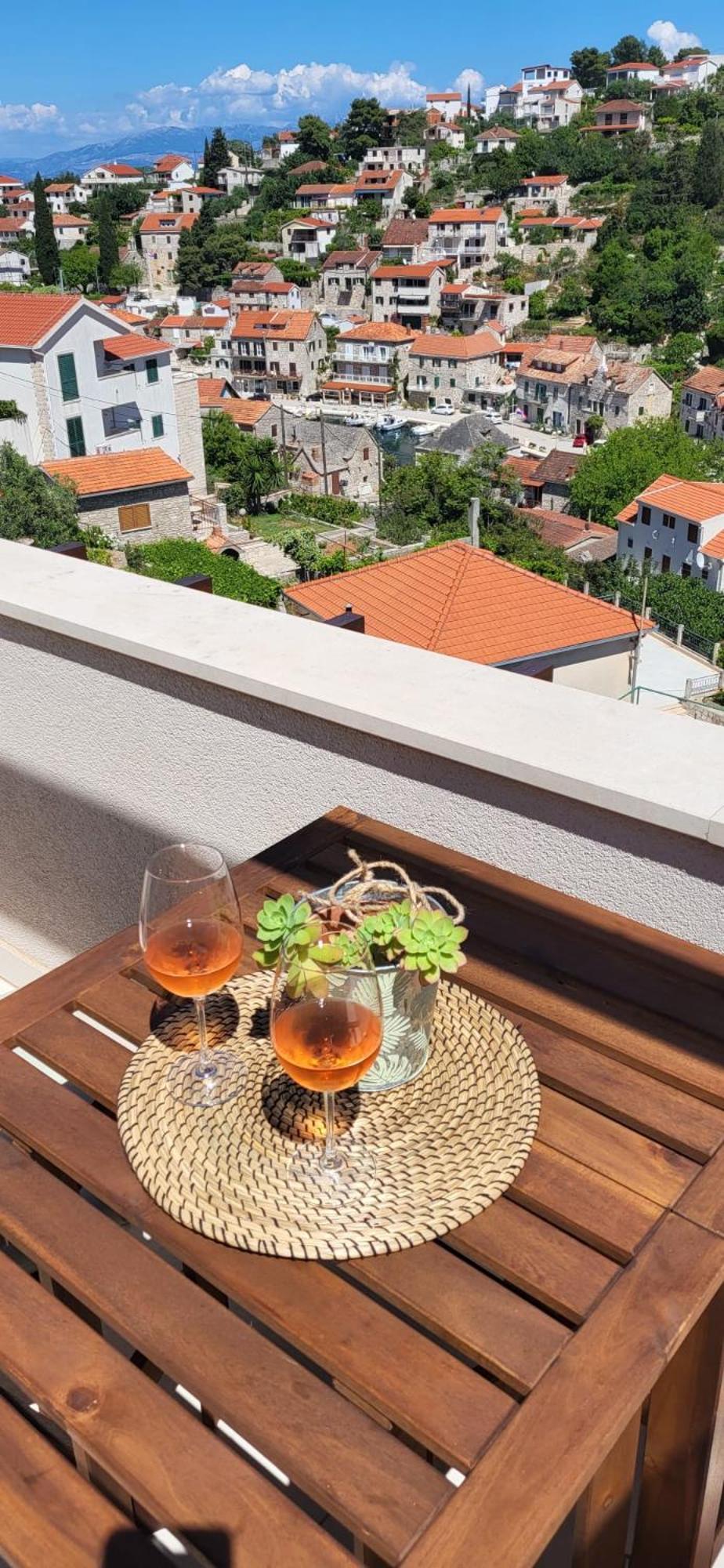 New Apartment With Panoramic View Stomorska Ngoại thất bức ảnh